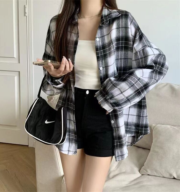 港味复古格子衬衫上衣女春秋款设计感小众休闲宽松长袖衬衣外套潮