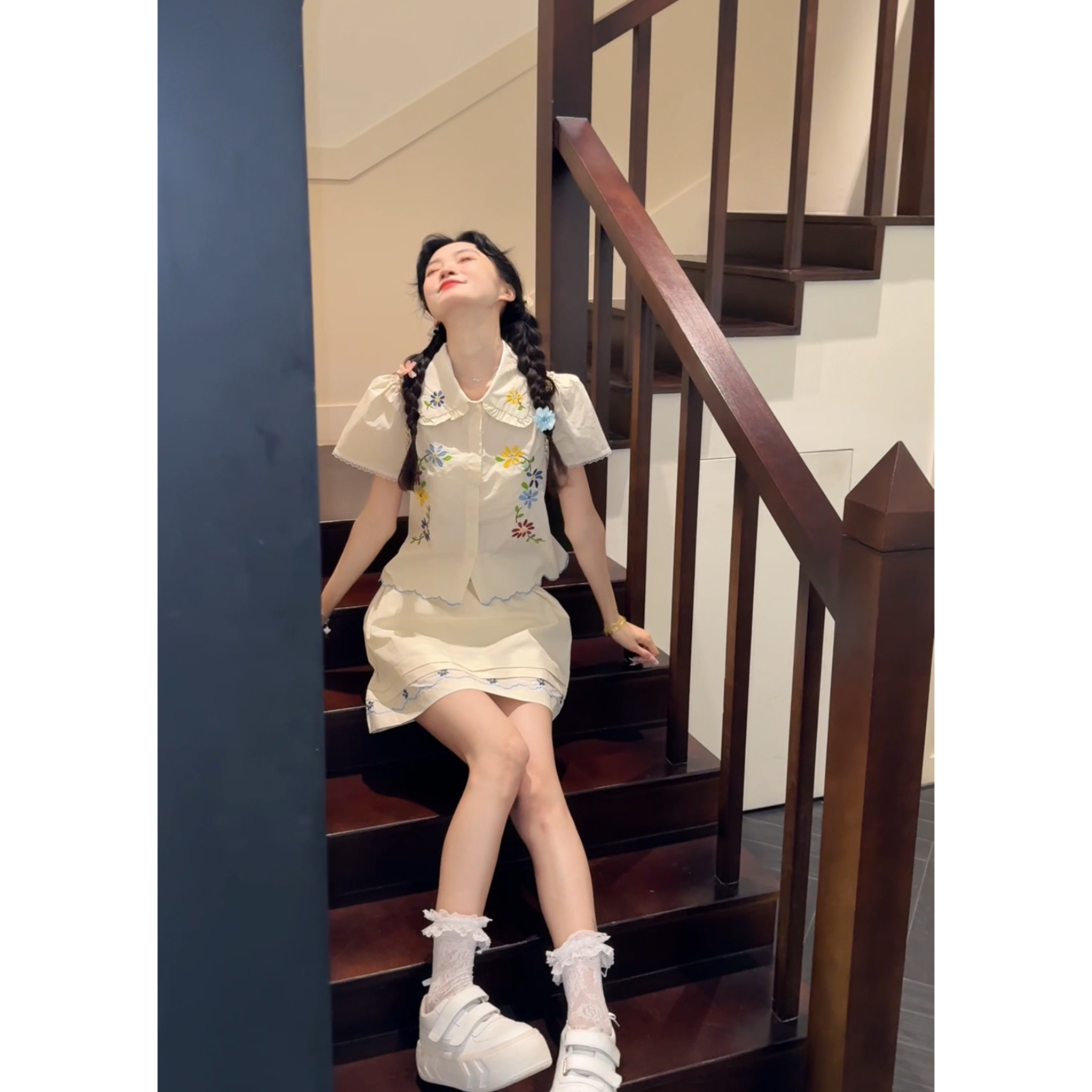 Seven 七分糖 花璃甜美套装重工花朵刺绣短袖衬衫字半身裙两件套