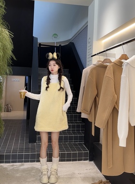 Seven 七分糖 糯叽叽软糯黄色背心连衣裙短裙冬针织衫小个子套装