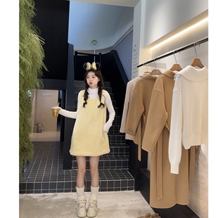 小个子套装 糯叽叽软糯黄色背心连衣裙短裙冬针织衫 七分糖 Seven