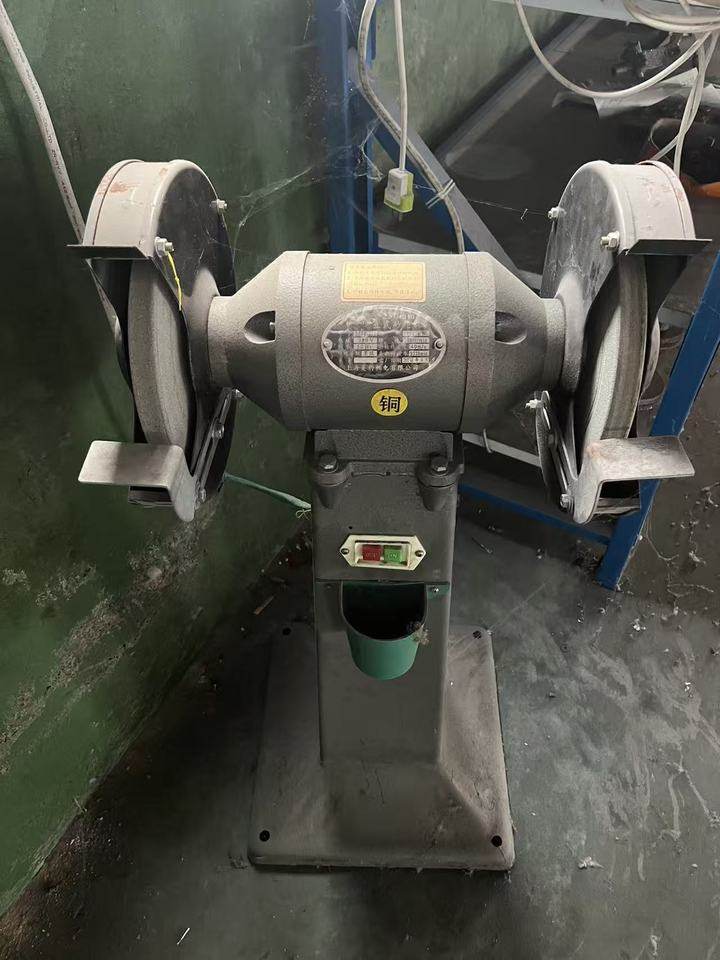 1月12日阜阳机电公司名下设备、存货、办公用品等网络拍卖公告