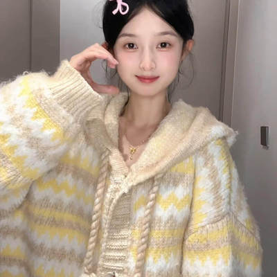 黄色拼色连帽毛衣外套女2