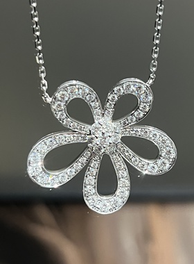 18K白金钻石蕾丝花大花吊坠项链
