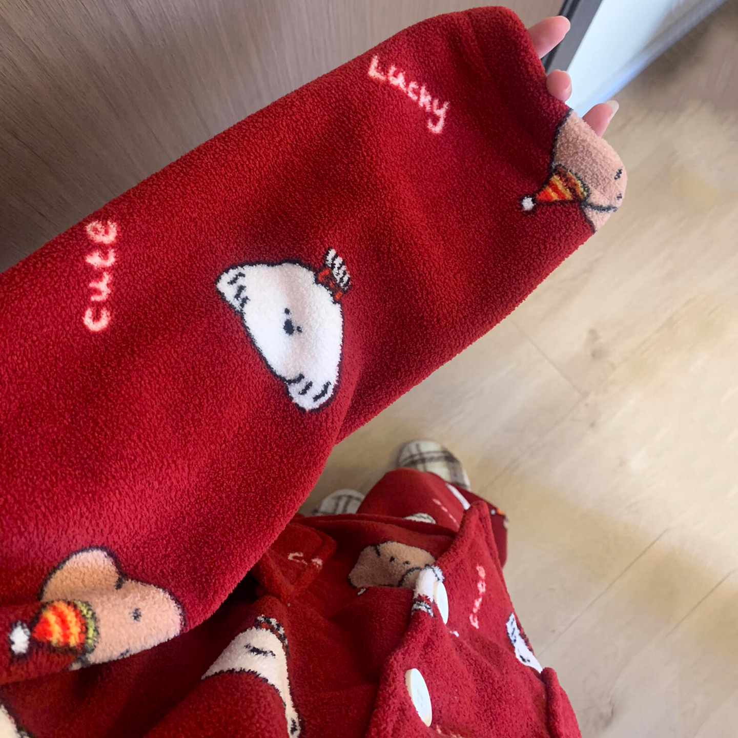 圣诞红红色卡通小狗睡衣套装女