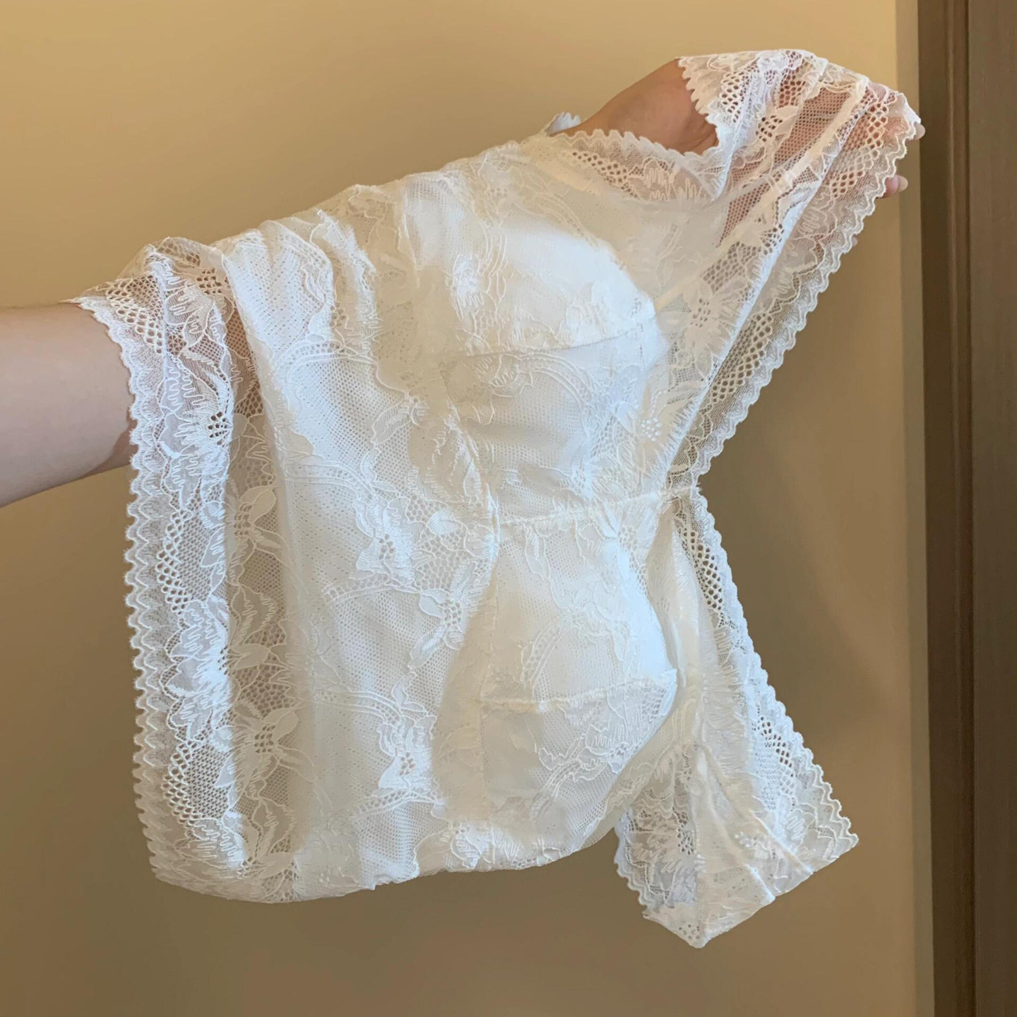 纯欲风蕾丝吊带背心女夏季新款文胸一体带胸垫可外穿短款短袖上衣