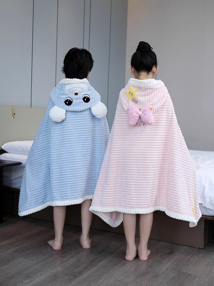 儿童浴巾披肩浴袍可穿戴连帽男孩和女孩2024新型号在秋冬比棉更吸