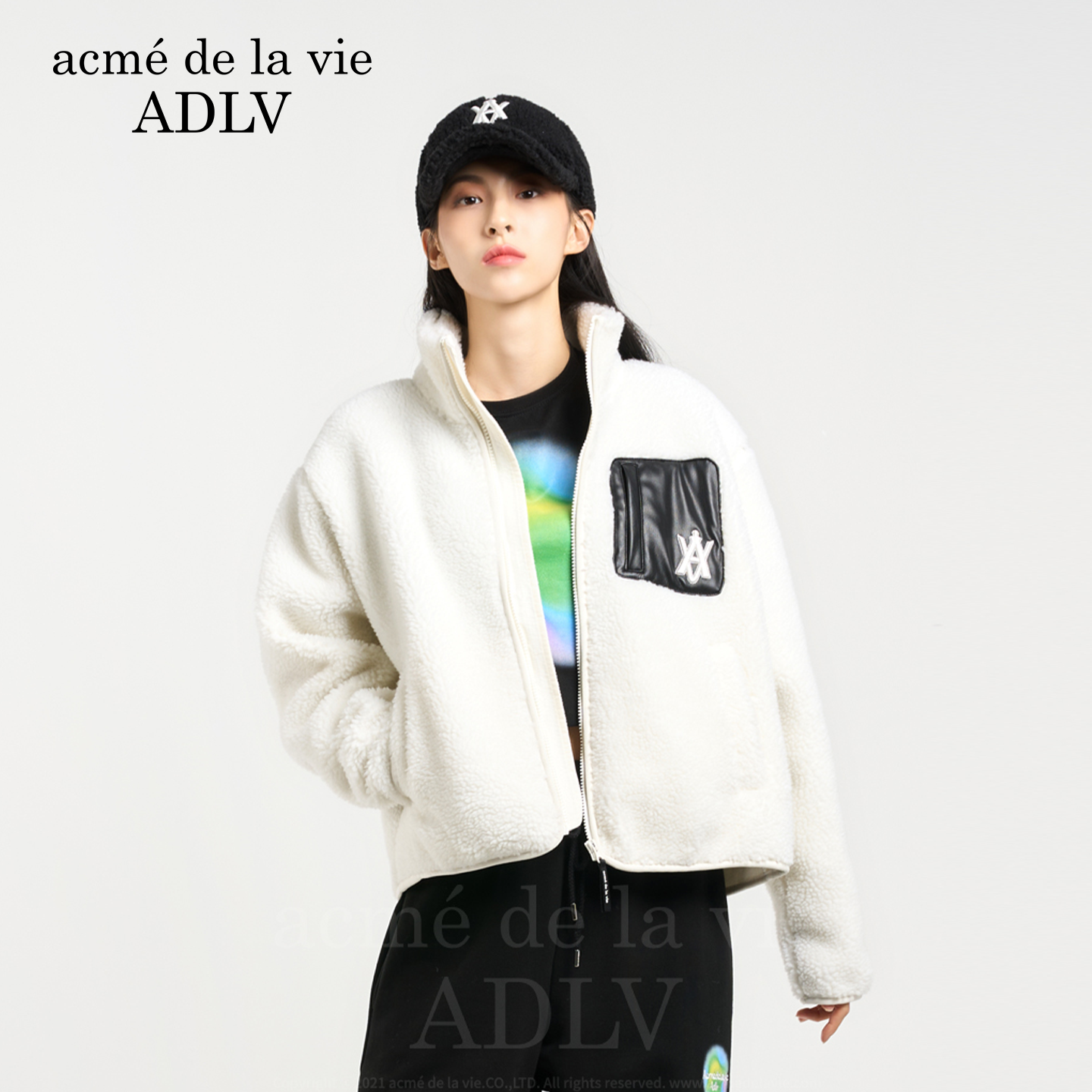 ADLV字母徽标圈圈绒外套