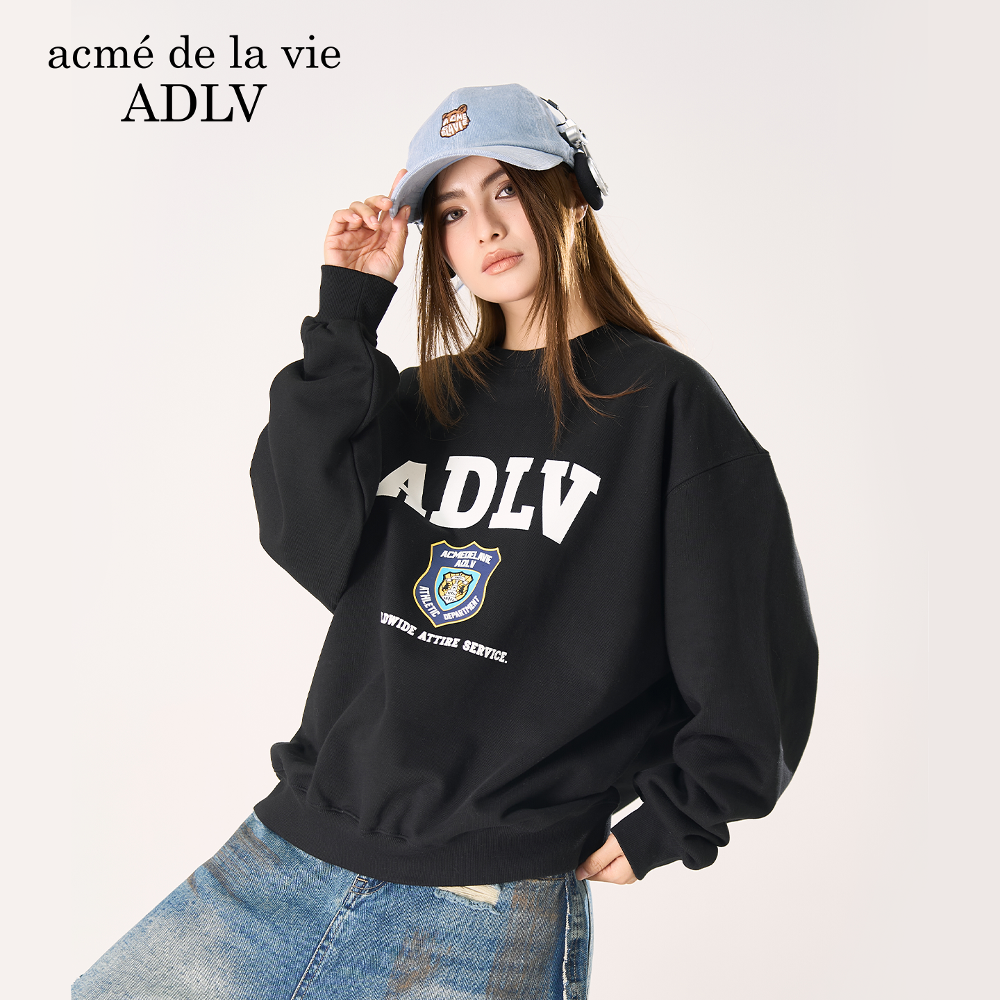 ADLVPD系列中性风圆领卫衣