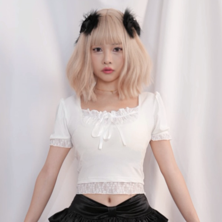 泡泡袖方领设计感百搭缎面甜美