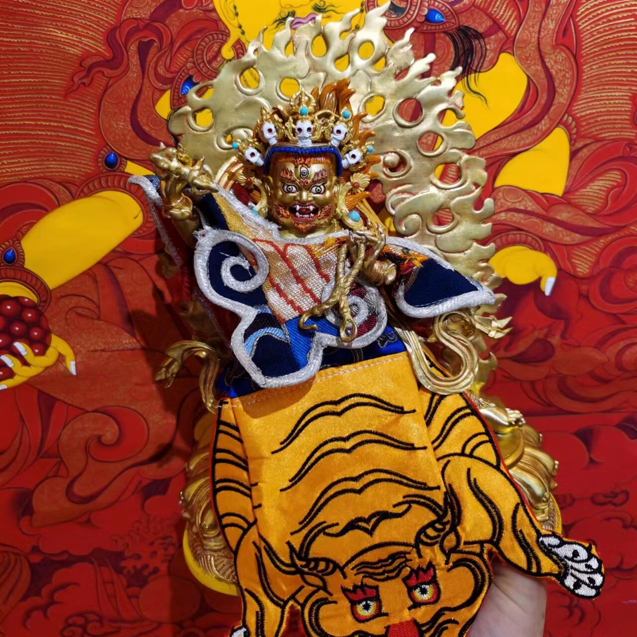 藏传密宗金刚手菩萨彩绘铜佛像镇宅保平安居家礼佛摆件客厅佛堂