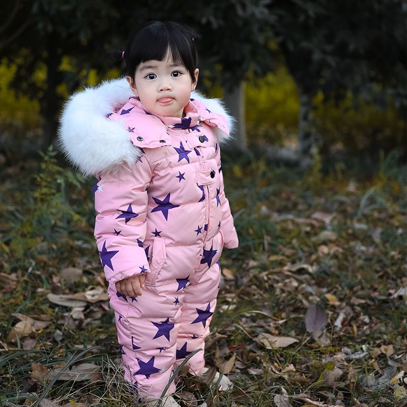 男宝宝连体羽绒服特厚白