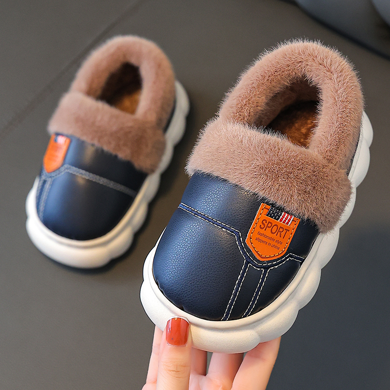 儿童全包跟棉拖鞋防水PU皮软底防滑男女小孩加绒亲子成人情侣棉拖