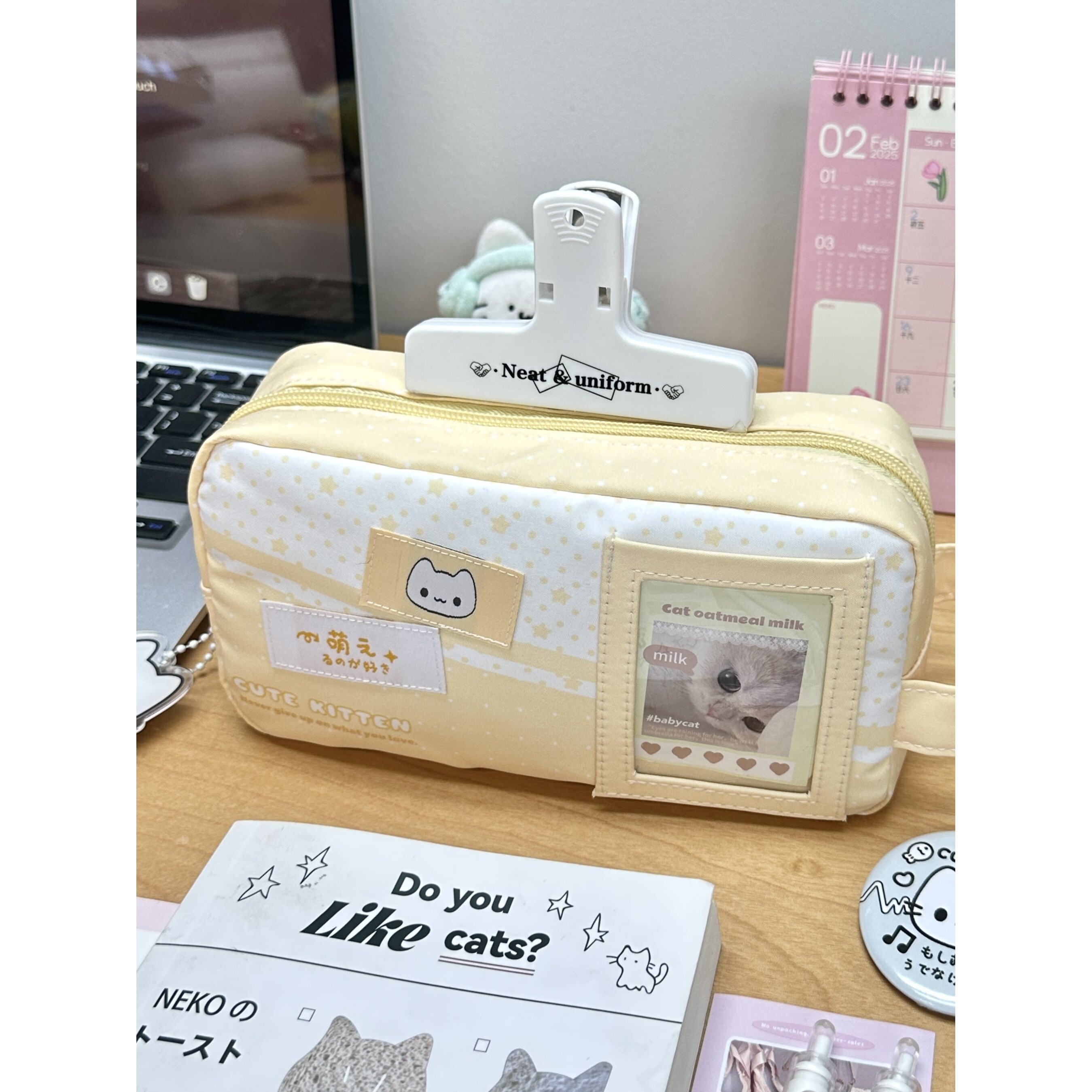 奶黄呆萌小猫笔袋高颜值ins风学生女生铅笔文具盒新款大容量笔袋