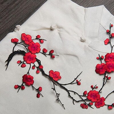 4 Colors Plum Blossom Flower Embroidery Patch Fabric Sticker