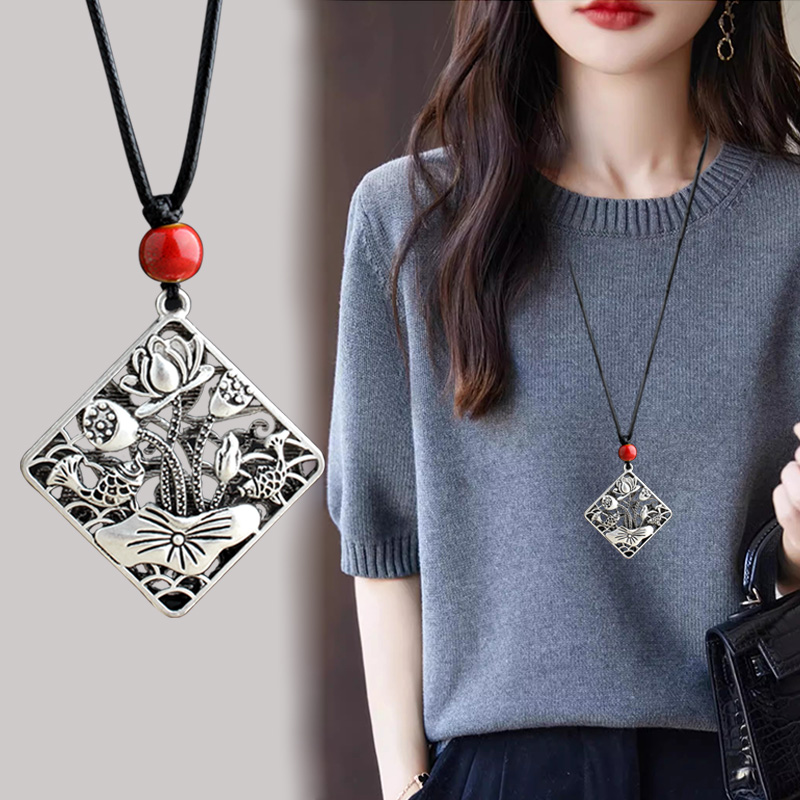 百搭复古项链女四方来财荷花吊坠