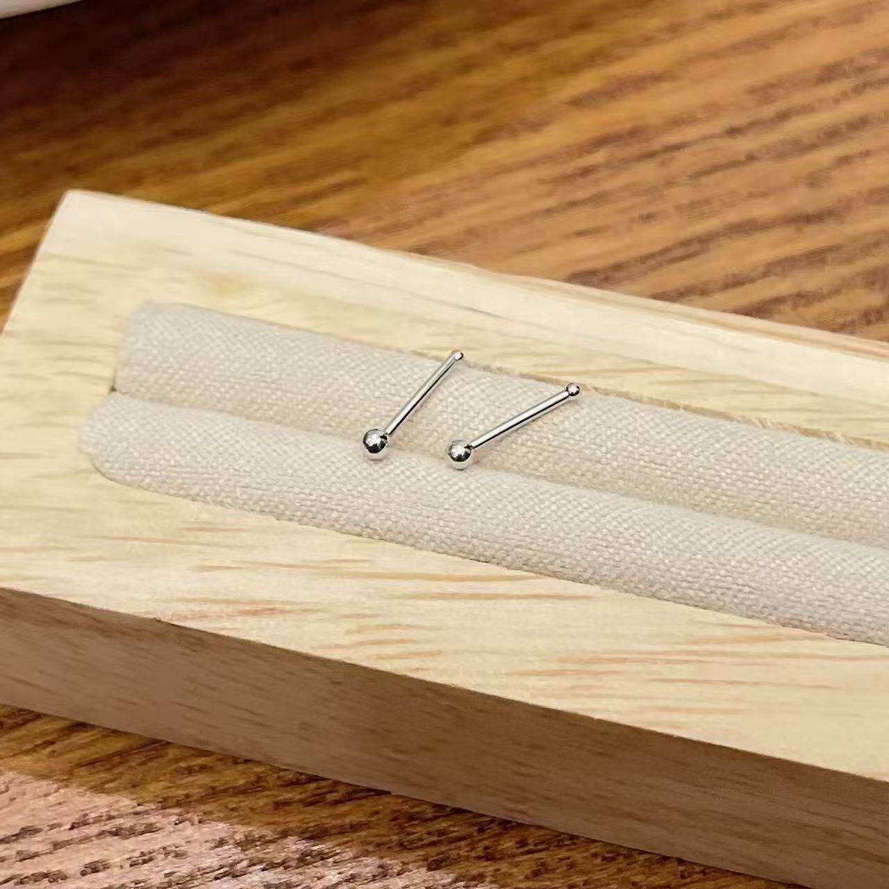 养耳棒女双头小耳钉简约耳针学生耳洞无需耳堵耳钉养耳洞学生百搭