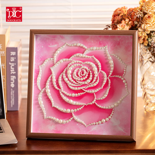 DC蒂彩钻石画2025新款半钻玫瑰手工diy十字绣卧室带框桌面小摆台