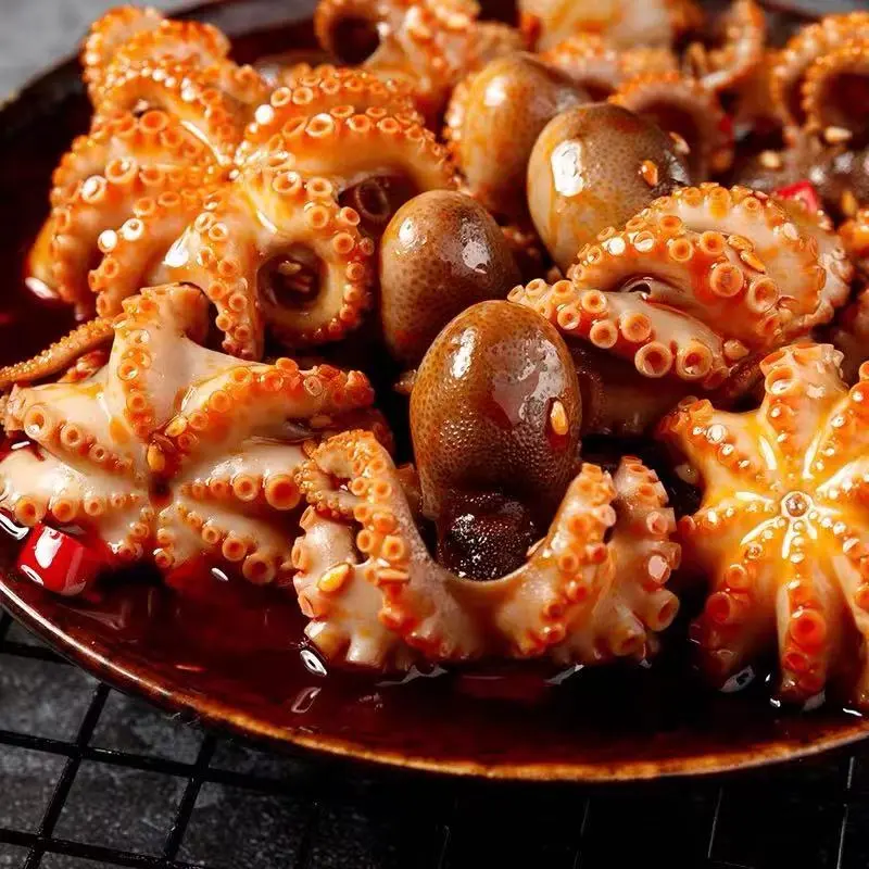 网红麻辣小海鲜八爪鱼熟食罐头100克/罐开袋加热即食香辣鱿鱼迷你