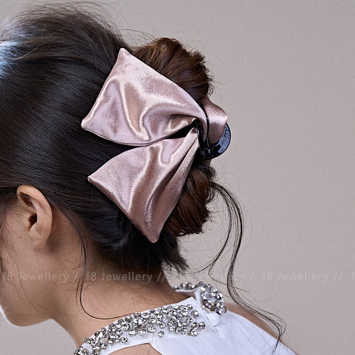 简约高级感闪光褶皱大抓夹气质新款网红发夹女国潮时尚头饰鲨鱼夹