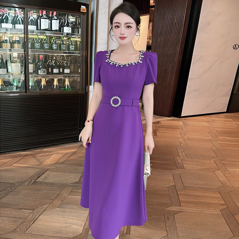 夏季新款欧货纯色重工钉钻名媛中长裙女方领收腰显瘦气质连衣裙