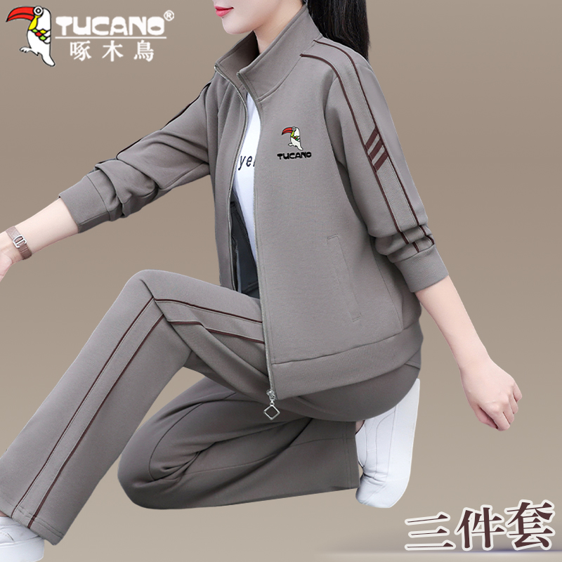 啄木鸟妈妈秋装2025新款中老年女装时髦洋气套装女士运动服三件套