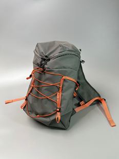 GO OUT户外20L登山背包女轻便徒步男大容量双肩包旅游爬山通勤包