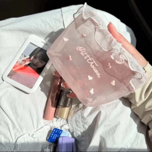 韩国ins风少女网纱爱心刺绣便携化妆包可爱纸巾包补妆收纳包旅行