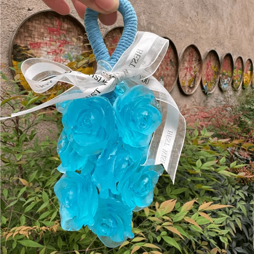 Цветочное мыло ручной работы с розой в составе, аромотерапия для авто, креативная подвеска, готовый продукт