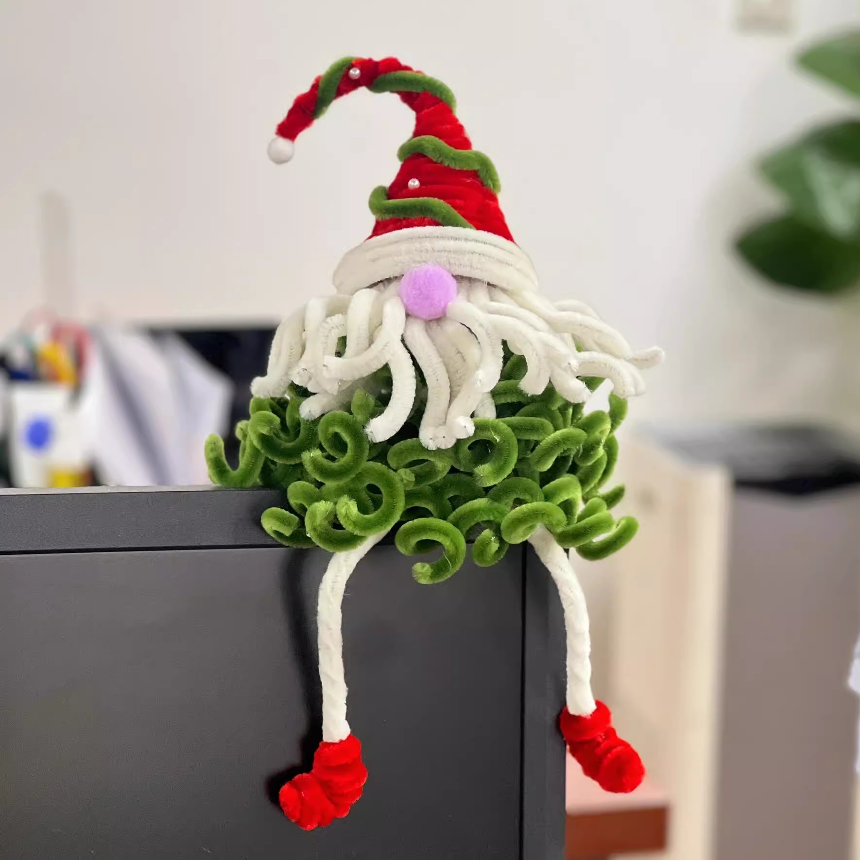 【办公室的圣诞味越发浓郁！】
