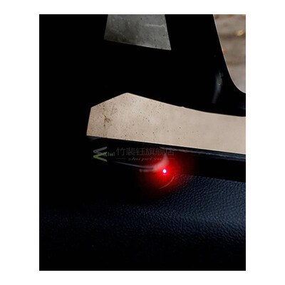 2019 New Car Solar Power Alarm LED Anti-theft Warning Light
