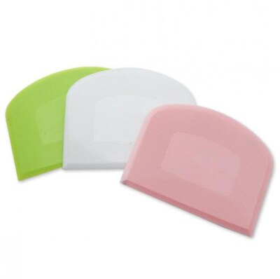 Plastic Pastry Cutter Pizza Dough Scraper Cake Spatulas Tool