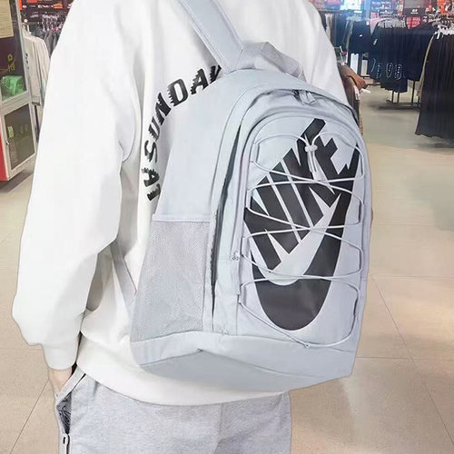 耐克大容量双肩背包旅行背包书包