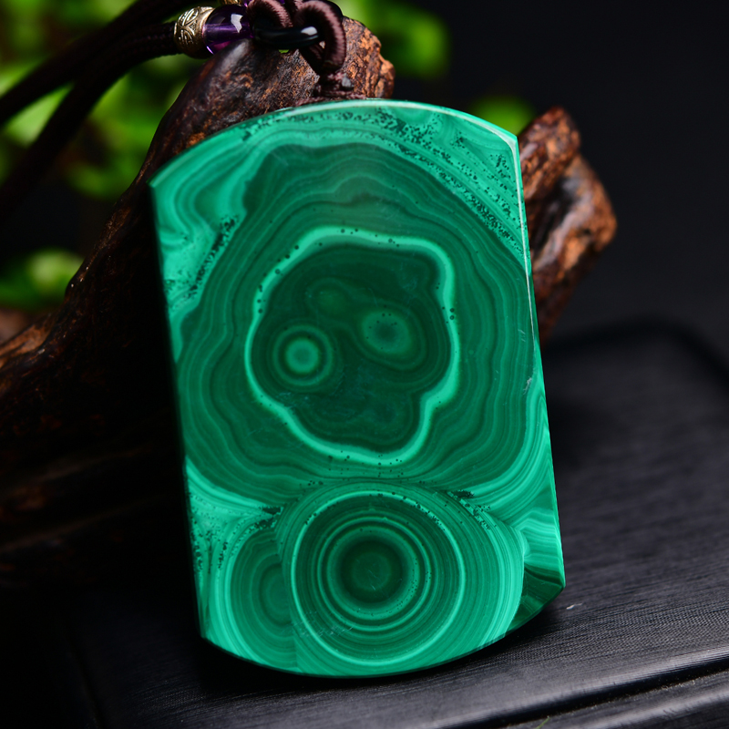 天然孔雀石无事牌大吊坠绿色象形图案主木平安无事送礼精品礼物