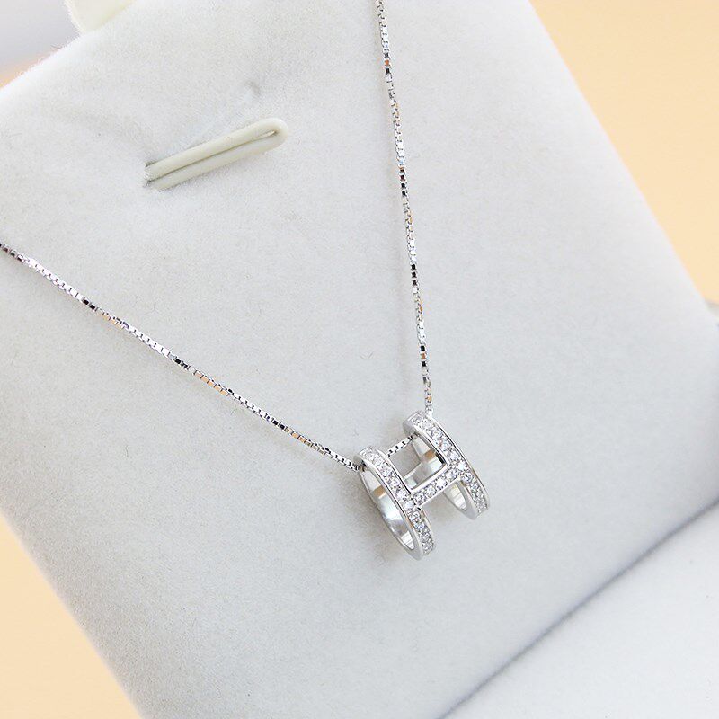 925银项链2021新款字母H小吊坠女精致简约百搭微镶钻轻奢锁骨链潮