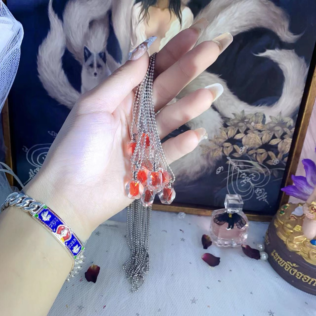泰国特色手工艺品 阿赞公 爱情蝎子油 仁圆琐心异性圆淘花吊坠