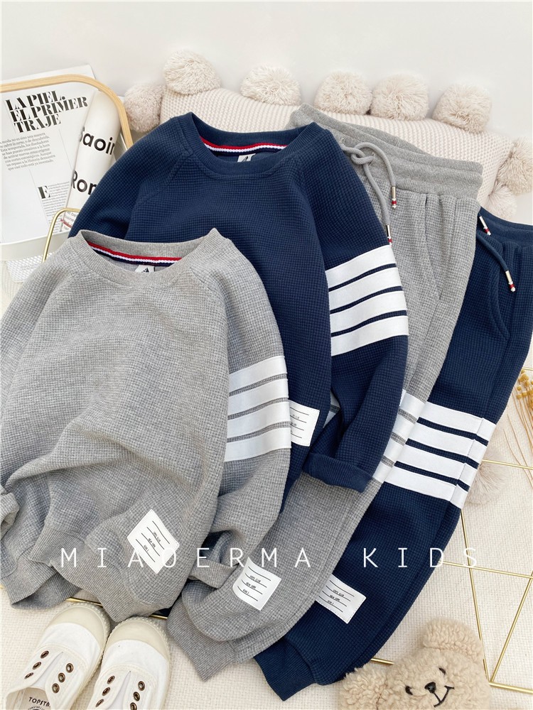 莉热公主休闲聚酯纤维两件套春秋