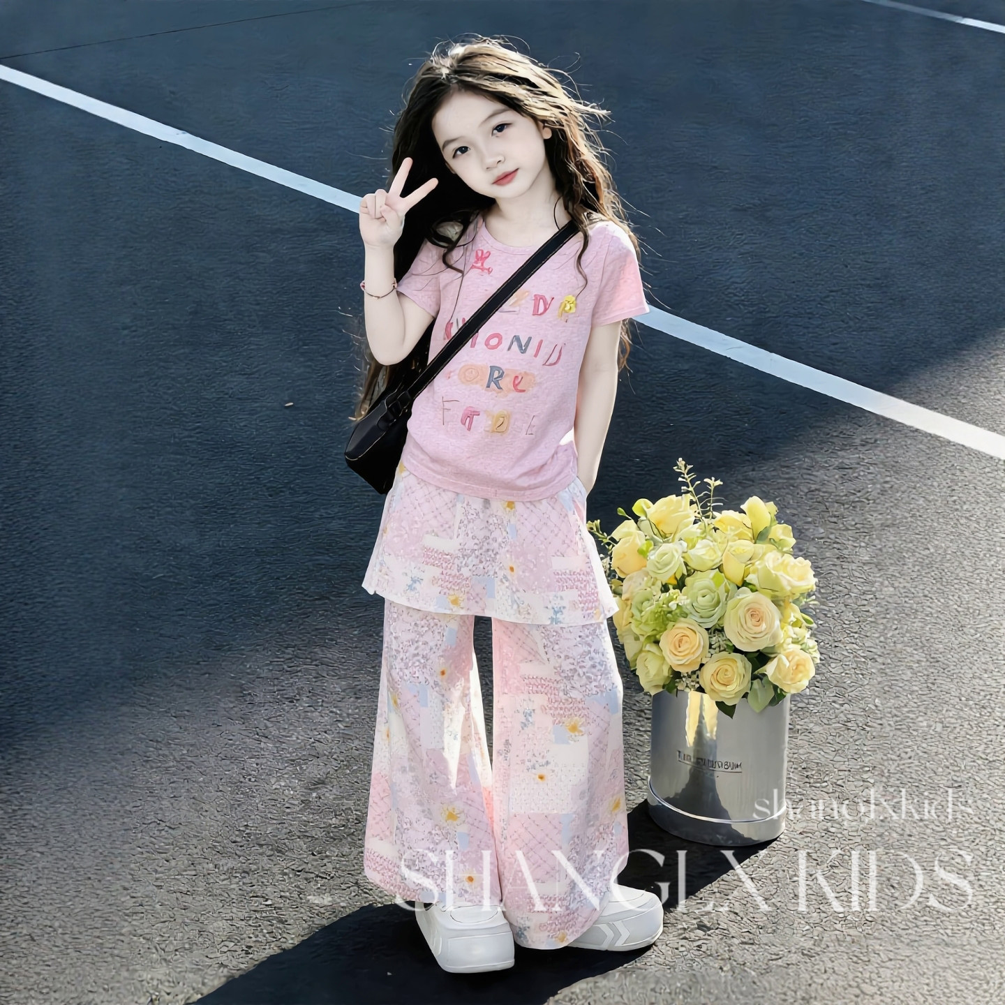 女大童高级感套装初中生女童2026新款今年流行爆款夏天屁帘裤夏裤 - 实物图