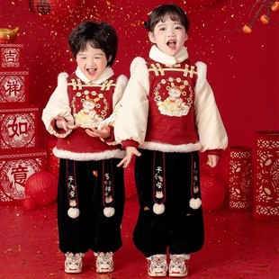 新中式国风女童套装秋冬2025新款男童拜年服儿童蛇年新年服兄妹装