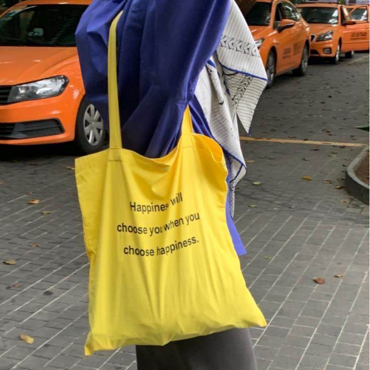 明黄简约印花大容量帆布包购物袋