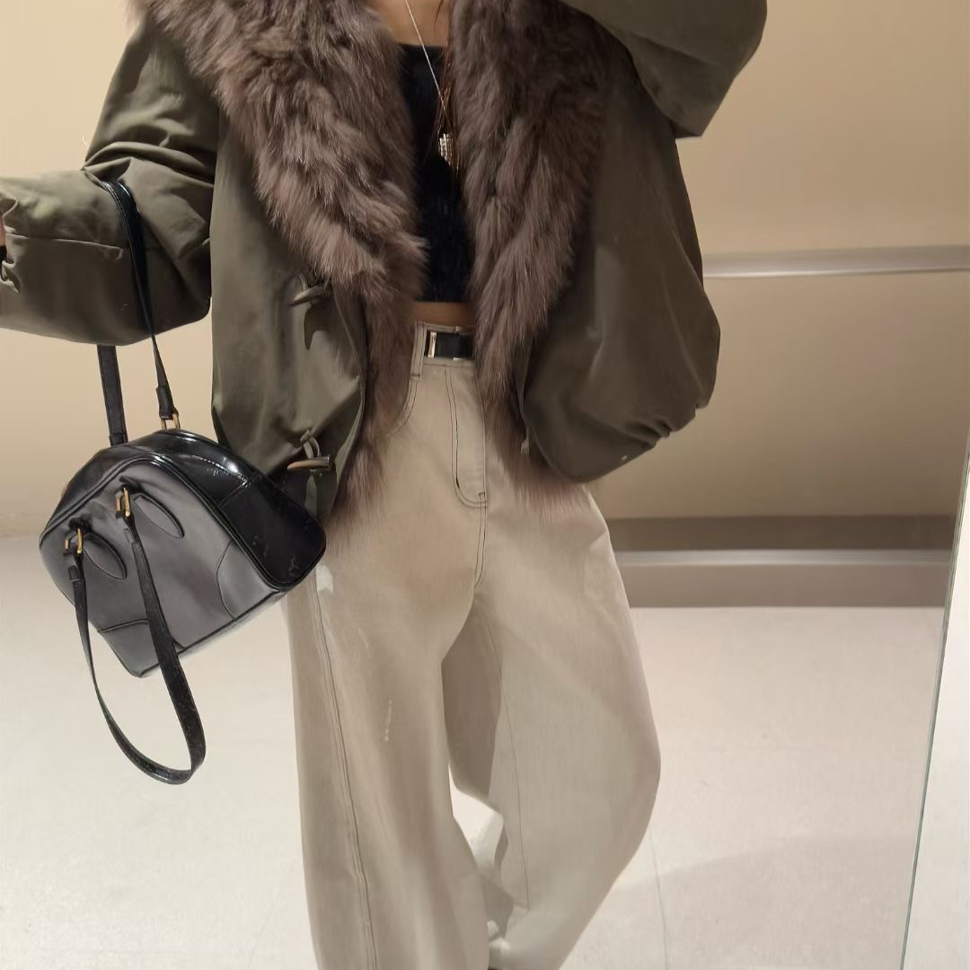 米米店绒服外套(配可拆真狐狸毛毛领)(加厚羽绒一件过冬)QDD7103