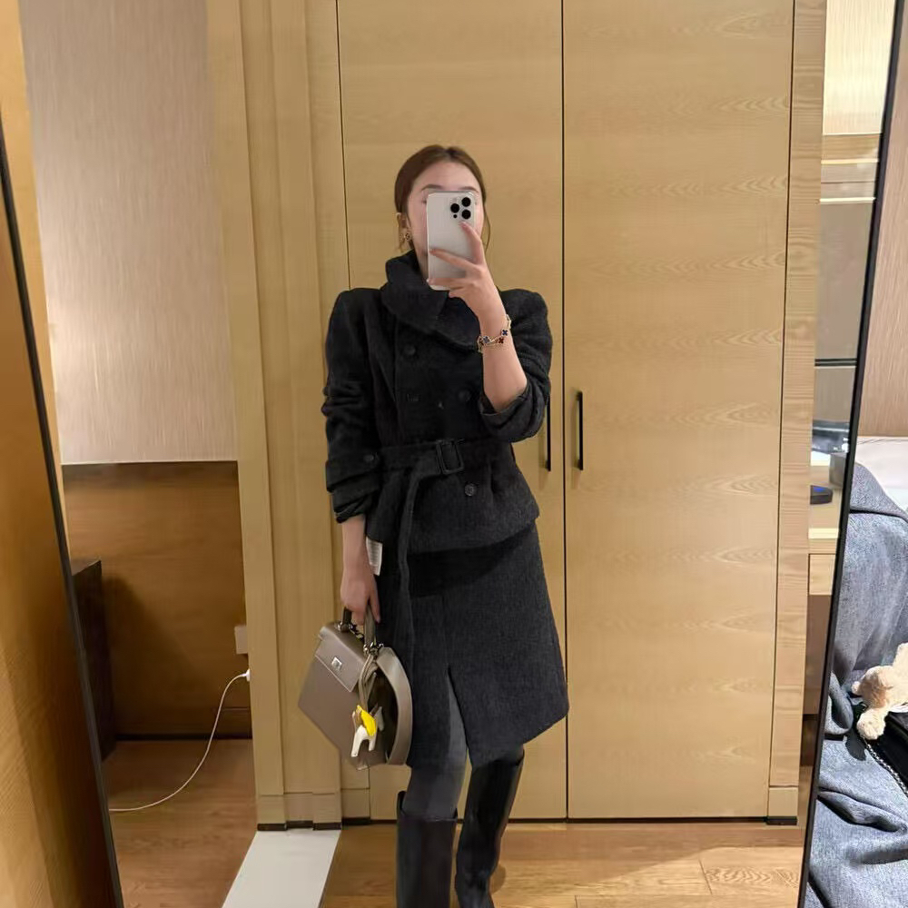 米米-心宋智恩高智感短外套+半身裙套装(配腰带)5707