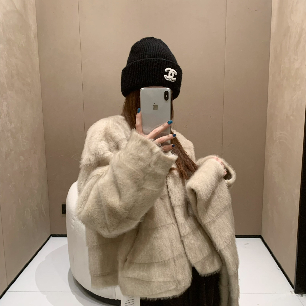 米米店冬款上新韩系仿真皮草质感真的很好短外套(配围巾)p258095