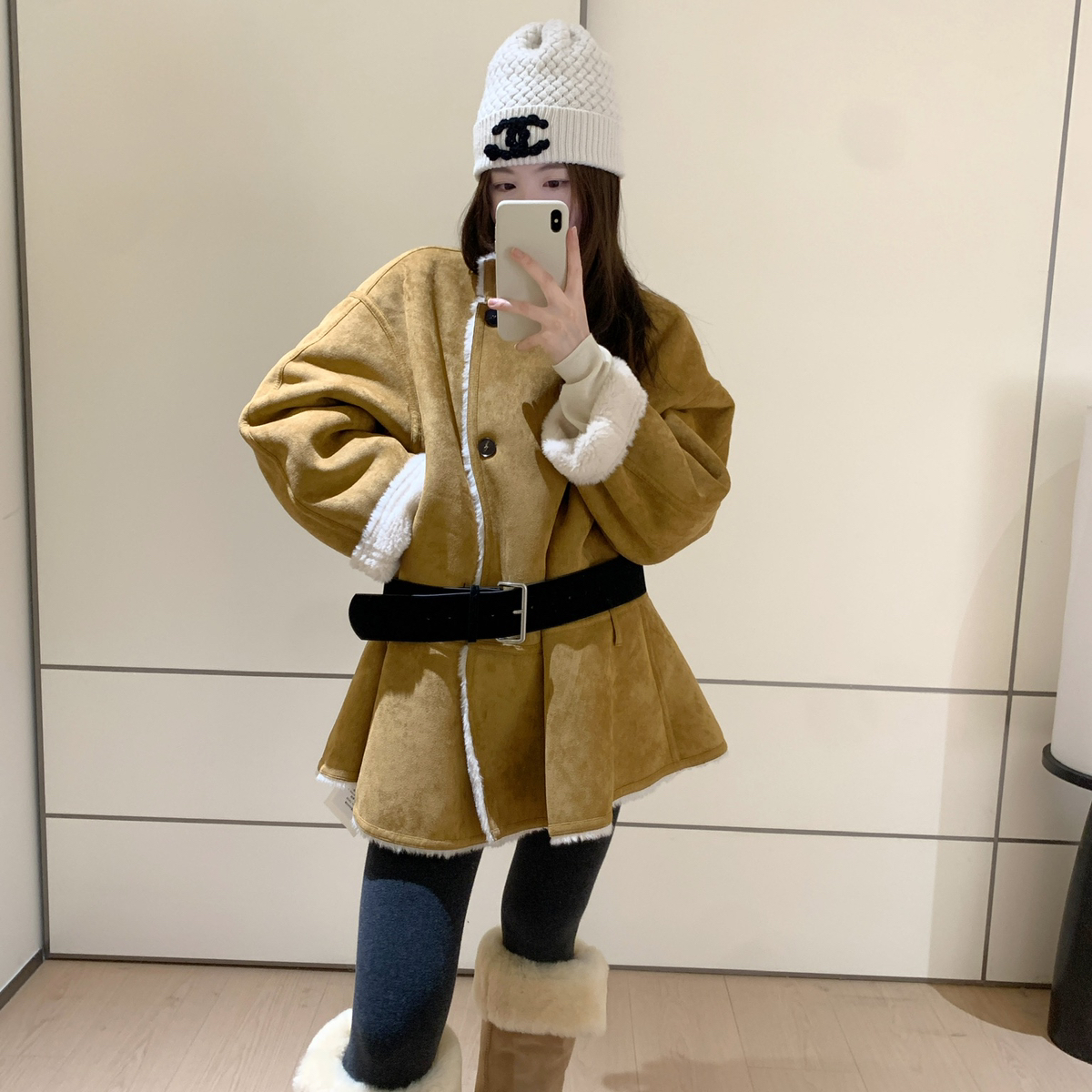 米米设计裙摆立领加厚麂皮皮毛一体中长短外套(配腰带)PM8030