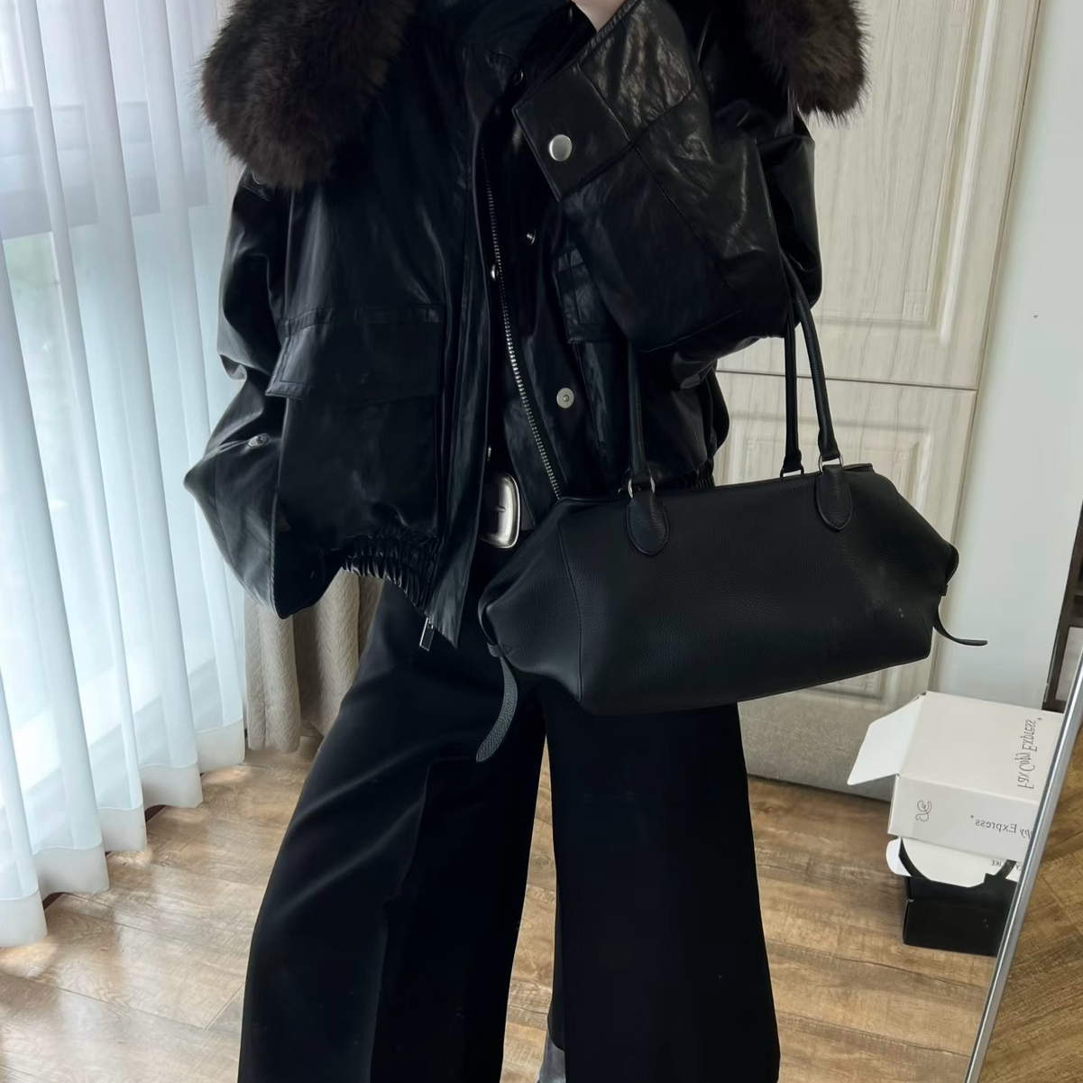 米米上新小众复古百搭酷飒夹棉翻领时髦皮衣(配可拆卸毛领)14902