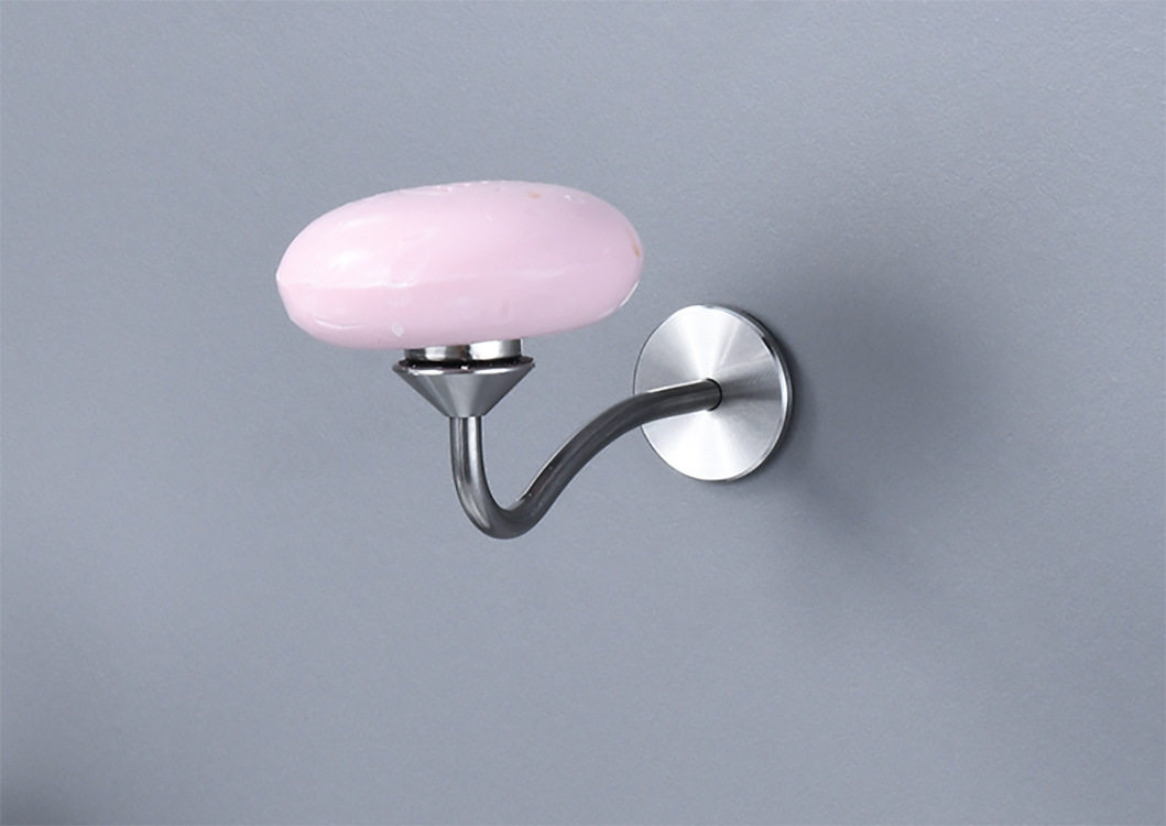 .创意不锈钢肥皂架壁挂式免打孔卫生间浴室磁吸香皂盒沥水架