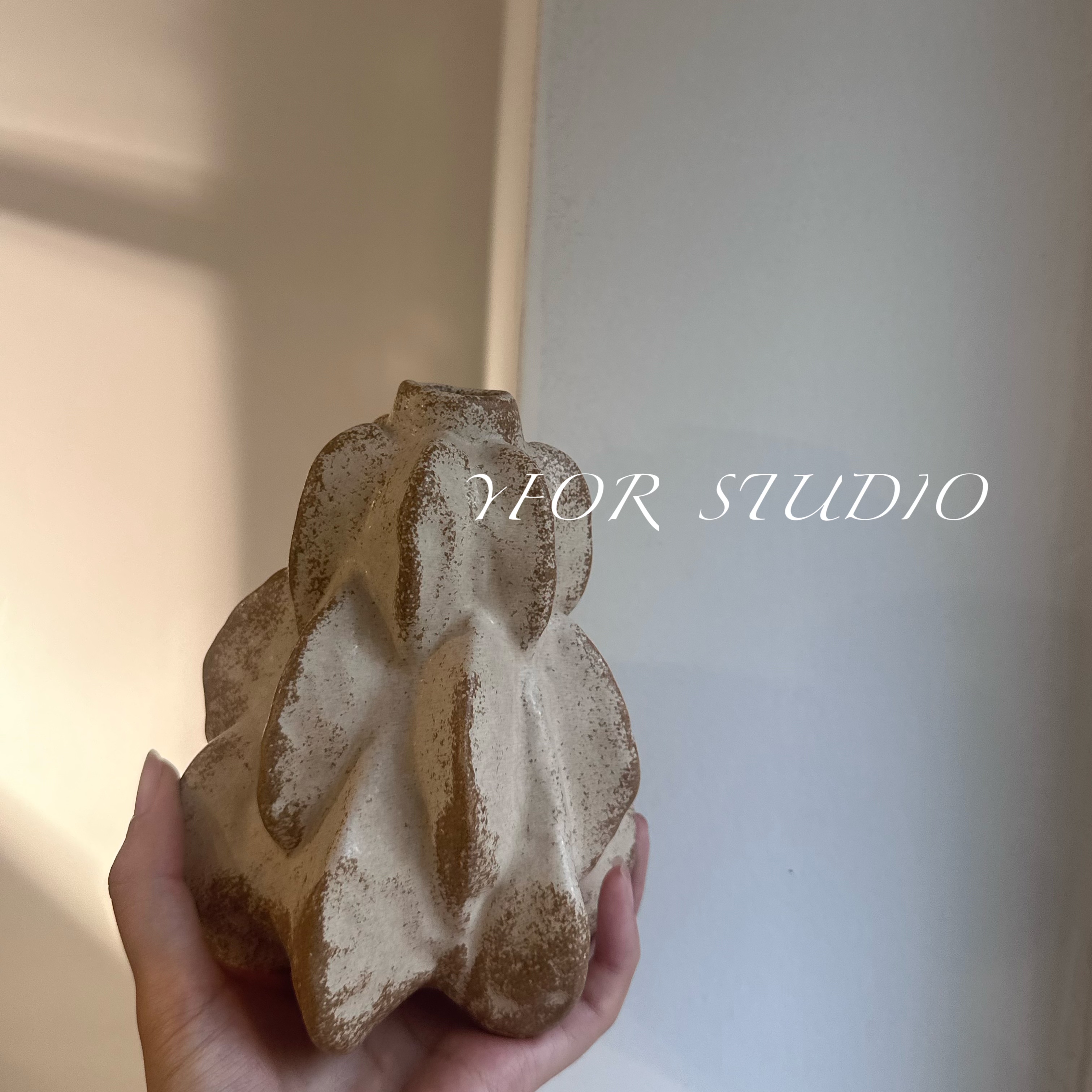 出口外贸复古设计家居不规则陶瓷粗陶小花瓶花器插花烛台