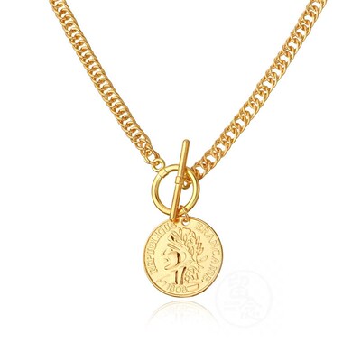 极速。Temperament geometry round alloy figure Qhead pendant