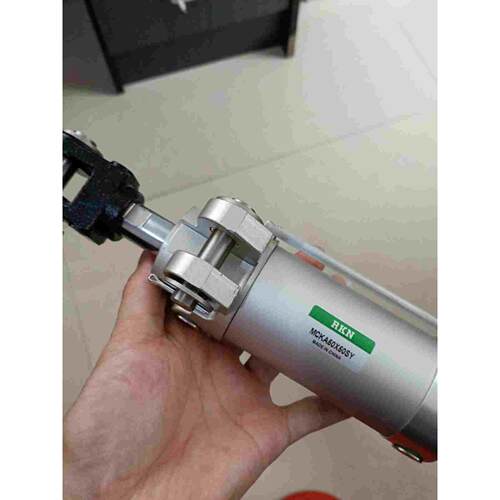 亚德客型焊接夹紧气缸CK1A/MCKA/40/63X50X75X100X125X150/200/SY
