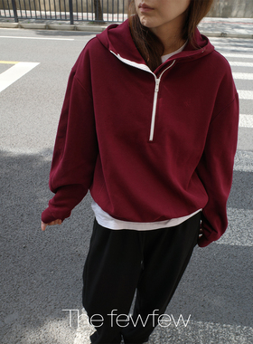 The fewfew 针织棉质柔软细腻磨毛感拉链连帽套头叠搭卫衣上衣