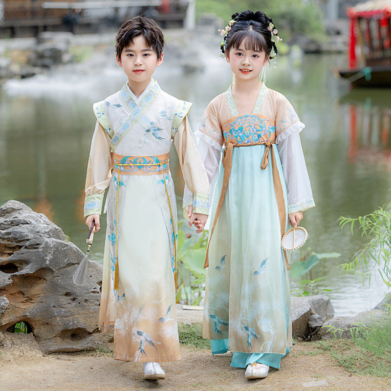 儿童汉服男童女童中国风古装书童国学服小学生三字经开笔礼演出服